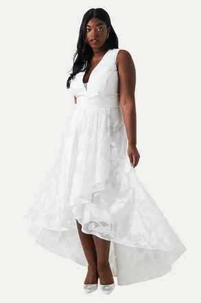 Coast Plus Size Plunge Neck Maxi Wedding Dress in Ivory at Nordstrom, Size 20