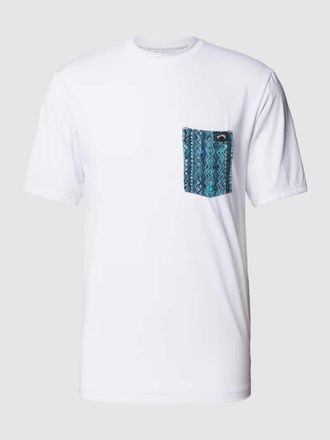 Billabong Loose Fit T-Shirt mit Brusttasche Modell TEAM POCKET in Weiss, Gr&ouml;&szlig;e L