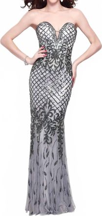 Primavera Strapless Sweetheart Neckline Gown In Platinum