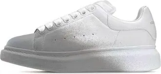 Alexander McQueen (WMNS) Alexander McQueen Oversized Sneaker White Grey Velvet Spray 586388WHWM29705