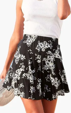 Lascana Flared Skort in Black & Ivory at Nordstrom, Size 10