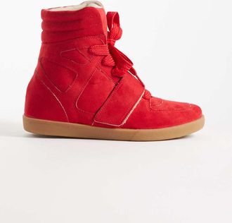 Asos Damson - Sneakers con zeppa nascosta in camoscio rosso
