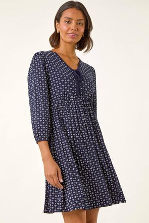 Roman Geometric Bow Stretch Dress