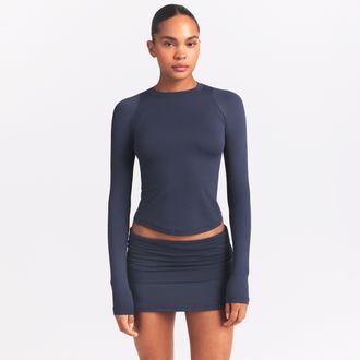 Nike Womens SKIMS Airy Long-Sleeve Crew-Neck Top in Blue | TPLST2752-DRL