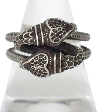 Gucci Sterling Silver 925 Band Ring (Pre-Owned)