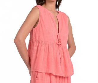 Elan Sleeveless Gauze Top In Coral