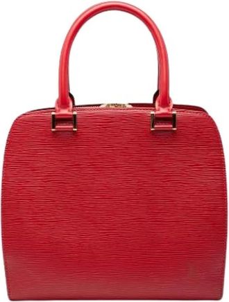 Louis Vuitton Pre-owned Handbags, female, Red, Size: ONE SIZE Pre-owned The Pont Neuf