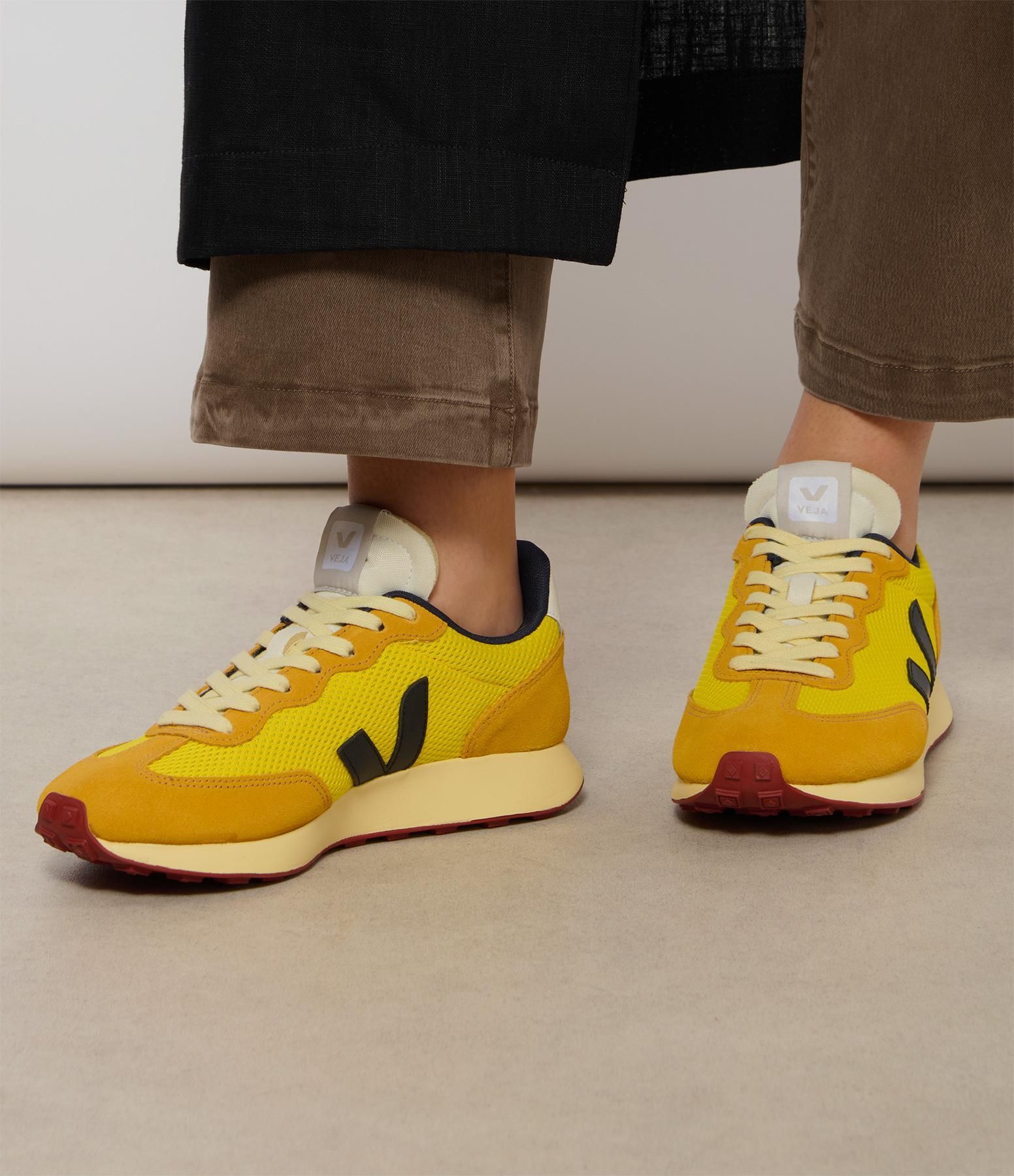 White Jaune Fluo Veja Jaunes VEJA Baskets Campo En Cuir Blanc