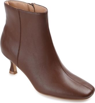 Journee Collection Women & apos;s Kelssa Medium and Wide Width Booties