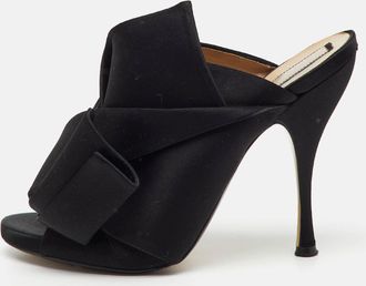 N&deg;21 N&ordm;21 Black Satin Raso Knot Peep Toe Slide Mules