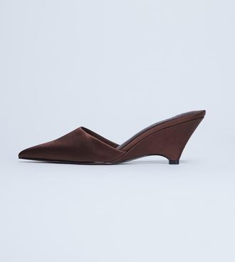 Topshop Annie - Scarpe color cioccolato con zeppa e punta chiusa-Marrone