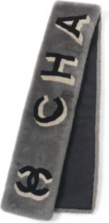Chanel Pre-owned Scarves, female, Gray, Size: ONE SIZE Pre-owned Cashmere Scarf