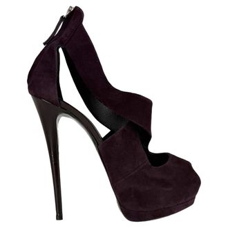 Giuseppe Zanotti Giuseppe Zanotti Pre-owned Womens Cross Strap Platform Pumps in Burgundy Suede - Size EU 40