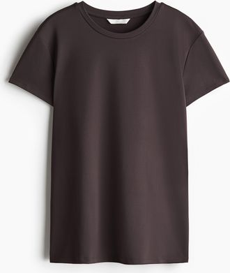 H&M Figurnahes T-Shirt aus Mikrofaser - Dunkelbraun