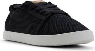 Roxy Mauka Sneaker in Black at Nordstrom, Size 7.5