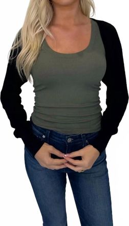 La Made Sia Shrug In Black