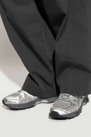 Asics Sports Shoes GEL-KAYANO 20, Mens, Silver