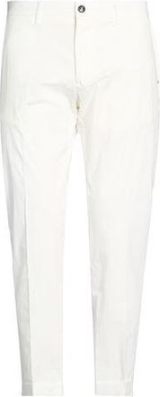 Liu Jo PARTES DE ABAJO - Pantalones en YOOX.COM