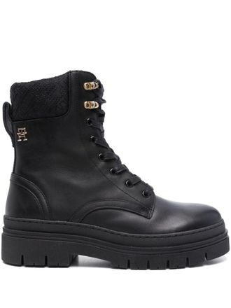 Tommy Hilfiger monogram-embroidered boots - women - Leather - 37 - Black