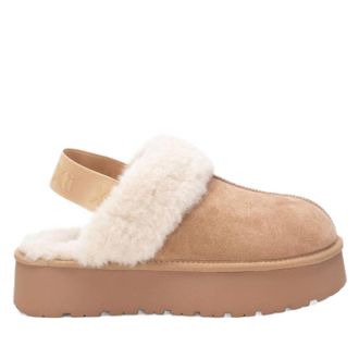 Xti Womens Winter Clogs In Beige