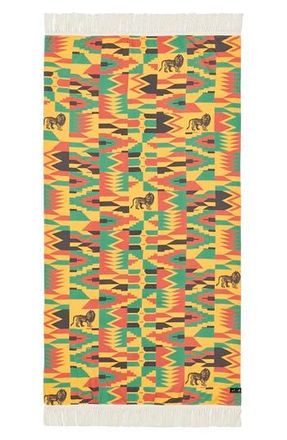 Slowtide Rocker Beach Towel in Yellow Multi at Nordstrom Rack