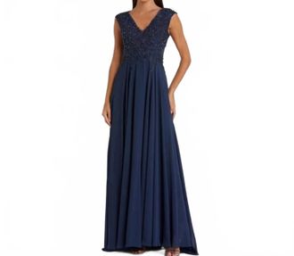Mac Duggal Appliqued Bodice Flowy Gown In Navy