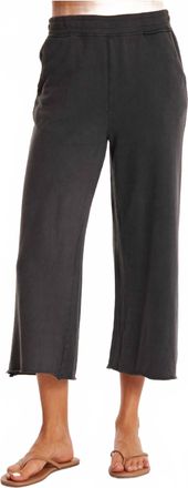 Mod-o-doc Gathered Waist Flared Crop Pants In Washed Ebony