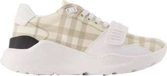 Burberry Mujer, Zapatos, Beige, Talla: 39 EU