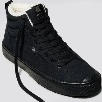 Cariuma Cariuma OCA Therma High Sneakers Womens Black Suede Shearling Shoes GAL515