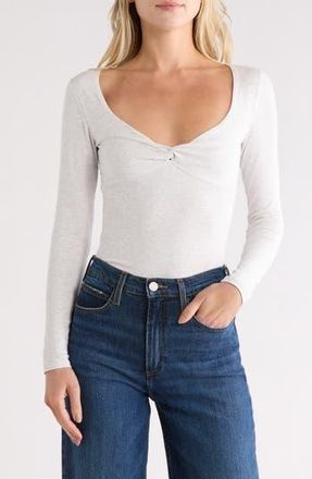 Madden Girl Twist Front Long Sleeve Top in Cloud Heather at Nordstrom Rack, Size X-Large