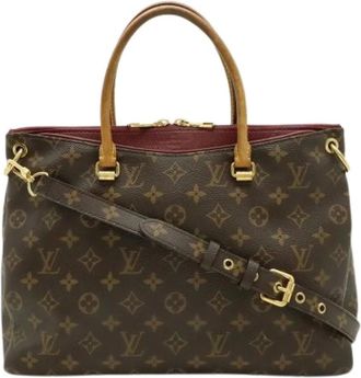Louis Vuitton Pre-owned Handbags, female, Brown, Size: ONE SIZE Pre-owned Pallas Tote
