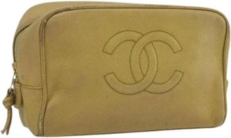 Chanel Pre-owned Clutches, female, Yellow, Size: ONE SIZE Pre-owned Leather Clutch