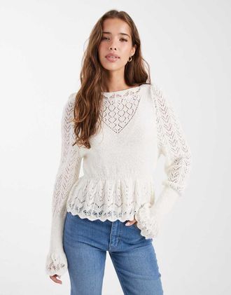 Miss Selfridge Maglione bohémien con dettagli traforati color crema-Bianco