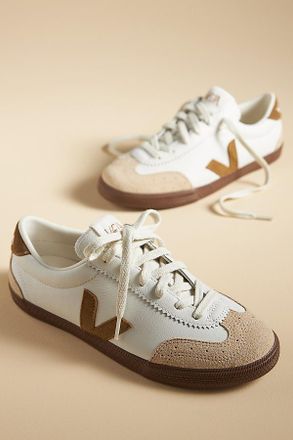 Veja Volley O. T. Sneakers