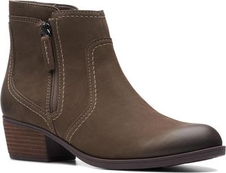 Clarks Womens Charlten Ave Ankle Boot, Slate Nubuck, 9 Wide