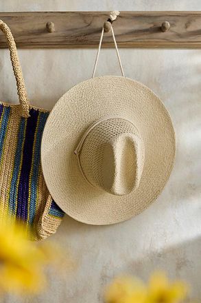 Terrain Packable Straw Surfer Hat