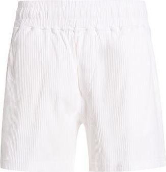 GCDS BOTTOMWEAR - Shorts & Bermuda Shorts sur YOOX.COM