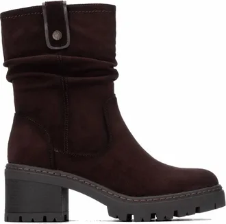 Refresh Womens Suede Ankle Booties In Brown