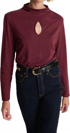 Nation Ltd Naomi Keyhole Tee In Red