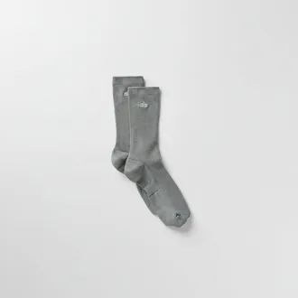 Alo | Half-Crew Understated Socks in Lunar Grey, Size: Medium