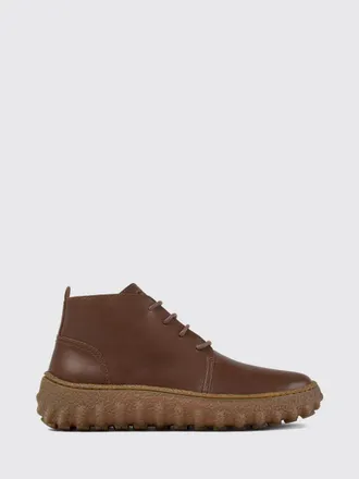 Camper Stivaletto stringato Ground in pelle liscia con suola dentellata