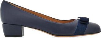 Ferragamo Schoenen, Dames, Blauw, 38 EU, Blauwe Hakken Schoenen