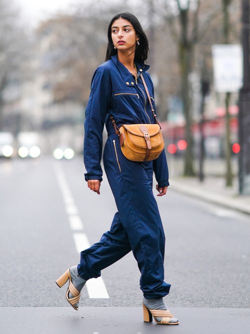 Hi! Idk if you’re still interested but I’m going to go to that “she shreds” store party tomorrow if you want to go together