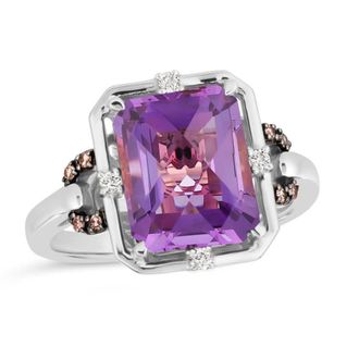 Le Vian Ladies Grape Amethyst Rings set in 14K Vanilla Gold