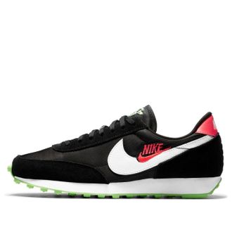 Nike (WMNS) Nike Daybreak SE Worldwide Pack - Black Green Strike CT1279-001