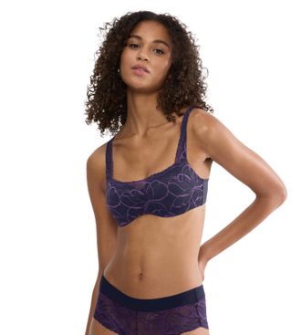 Triumph Balconette-BH TRIUMPH Body Make-Up Illusion Lace, Damen, Gr. 70, Cup C, blau (prussian blau), Microtouch, Obermaterial: 51% Polyamid, 37% Polyester, 1
