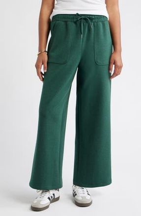 Caslon Patch Pocket Pull-On Relaxed Ankle Straight Leg Pants in Green Pinecone at Nordstrom Rack, Size Medium