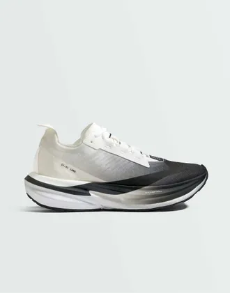 Oysho OY/RC 1000 sneakers da corsa nere-Nero