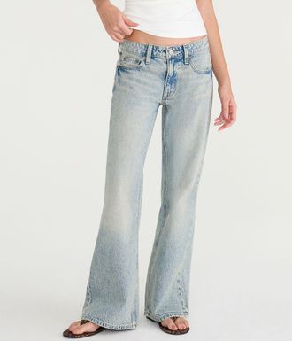 A&eacute;ropostale Low-Rise Baggy Flare Jean