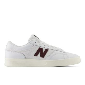 New Balance Hombre NB Numeric 430 en Blanco/Morado, Gamuza/Malla, Talla 42.5